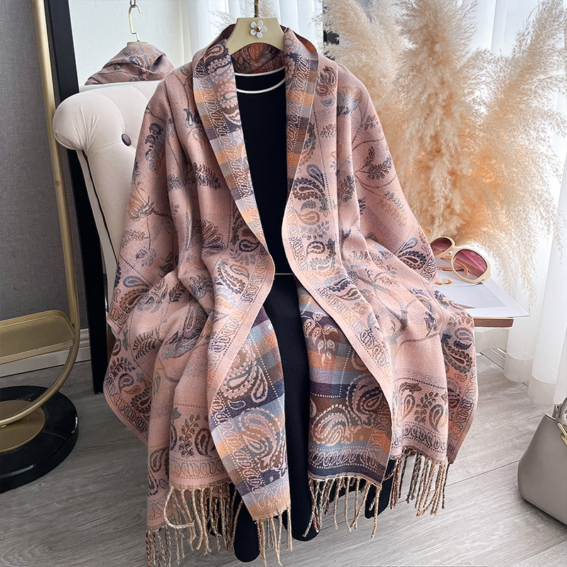 شال نسائي عتيق بنقشة زهور عرقي - مراجعة Winter Ethnic Fashion For Women وسعره